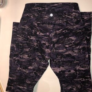 Lululemon crop leggings